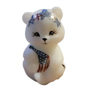 Fenton Bear White Glass Patriotic Stars Stripes Sitting Bear Figurine Signed 3.5